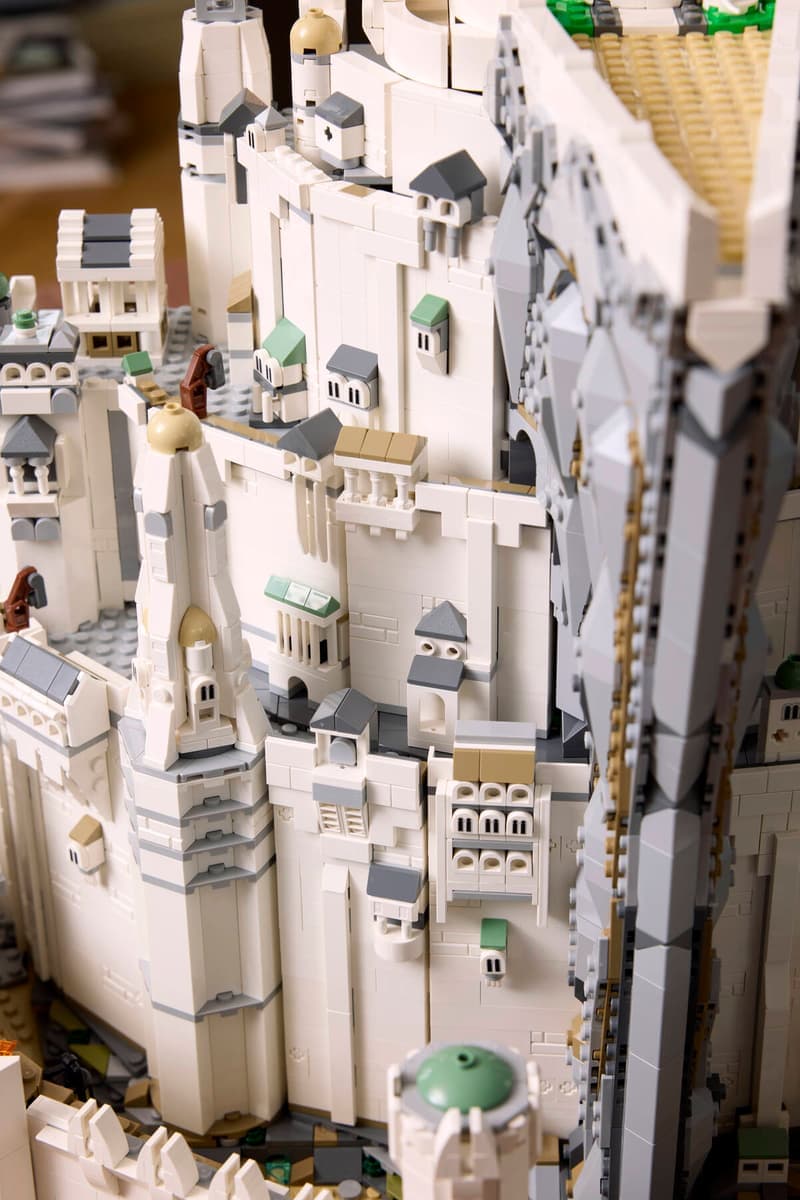 LEGO 11377 Minas Tirith — close-up on city tiers